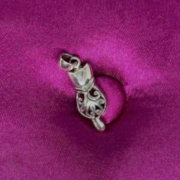 925 STERLING SILVER FILIGREE CAT PENDANT - Picture 2 of 6
